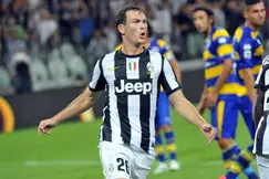 Mercato - PSG/Juventus : Le PSG concurrencé sur le dossier Lichtsteiner ?
