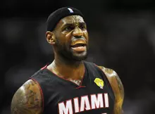 Basket - NBA : La réaction forte de LeBron James sur la blessure de Steve Nash !