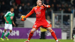 Mercato - ASSE : « Ruffier ? Pour partir, il aurait fallu qu’il ait des propositions… »