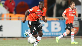 Mercato - Lorient : L’entraîneur confirme le départ imminent d’Aboubakar !