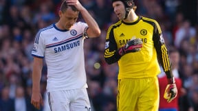 Mercato - Chelsea : Un cadre du vestiaire commente la situation de Petr Cech