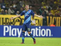 Arsenal : Özil répond fermement à ses détracteurs !