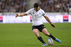 Rugby - Top 14 : Un club français lorgne sur Dan Carter !