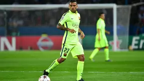 Mercato - PSG/Manchester United : L’agent de Daniel Alves annonce la couleur au Barça !