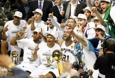 Basket - NBA : Parker, Diaw… Les Spurs posent avec leur bague de champion !