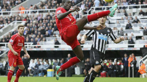 Liverpool : Une légende du football mondial dézingue Mario Balotelli !