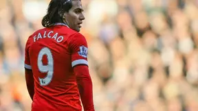 Mercato - Manchester United : L’avenir de Falcao lié à celui de… Cavani ?