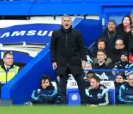 Chelsea : Quand José Mourinho console l’entraîneur adversaire après une victoire 5 - 0 …