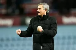 Mercato - Chelsea : José Mourinho pousserait sa direction à faire une exception pour un joueur !