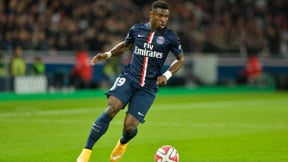 Mercato - PSG : La presse anglaise évoque un départ pour Aurier !