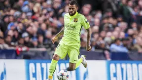 Mercato - Barcelone/PSG : Une lutte toujours plus acharnée pour Daniel Alves ?