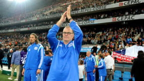 Mercato - OM : Quand les joueurs de l’OM interrogent Bielsa sur son avenir !