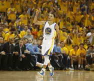 Basket - NBA : Impressionnant contre Houston, Stephen Curry s’offre un record en playoffs !