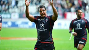 Rugby - Top 14 : Quand Dusautoir demande aux joueurs de Clermont de faire un cadeau à Novès !