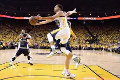 Basket - NBA : Jacques Monclar évoque le match de Stephen Curry et celui de LeBron James