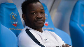 Mercato - OM : Un prétendant inattendu pour Mandanda ?