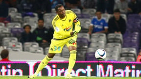 Mercato - OM : Ce prétendant qui ne lâcherait plus Mandanda !