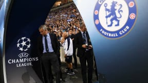 Mercato - Chelsea : Mourinho aurait-il pu signer à Manchester United ? Il répond !