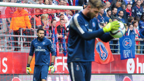 PSG : «Laurent Blanc a dû attraper Trapp et Sirigu pour leur dire qui était le numéro 1»