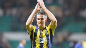 Mercato - Barcelone : Ces nouvelles précisions sur la piste Robin Van Persie !