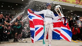 Formule 1 : Ce haut dirigeant qui compare Lewis Hamilton à deux légendes !