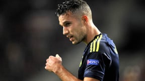 Mercato - Chelsea : Hiddink prêt à rapatrier Robin Van Persie cet hiver ?