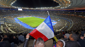 Attentats à Paris : Le speaker du Stade de France revient sur l’annonce faite aux spectateurs…