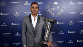 Formule 1 : Fêtes, soirées... Le patron de Mercedes défend Lewis Hamilton !