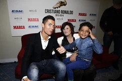 Real Madrid - Insolite : Cette exigence de Cristiano Ronaldo qui ne plait pas à… sa mère !