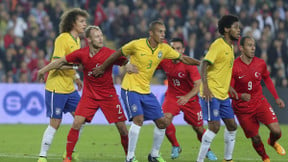 PSG : Quand David Luiz se fait reprendre de volée part un de ses compatriotes !