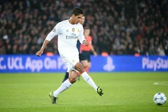 Mercato - Real Madrid : Quel entraîneur pour relancer Raphaël Varane ?