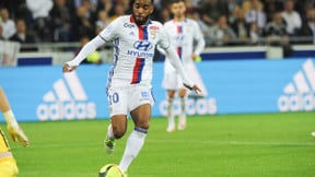 Mercato - Barcelone : Ça se précise pour le départ de Lacazette cet été ?