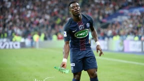 Mercato - PSG : Le Barça serait passé à l’action pour Serge Aurier !