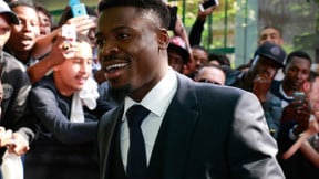 Mercato - PSG : Le Barça aurait recalé Serge Aurier !