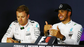 Formule 1 : Nico Rosberg félicite Lewis Hamilton pour sa pole position, mais...