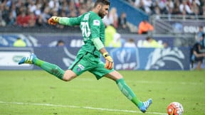 Mercato - PSG : Ce club qui sort du silence pour Salvatore Sirigu