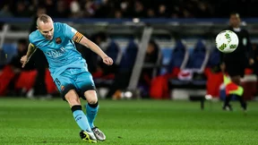 Barcelone : Iniesta pousse un coup de gueule pour défendre Messi et Suarez !