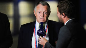 OL - Clash : Aulas répond sèchement à Julien Cazarre !