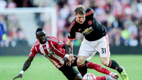 Mercato - Manchester United : Un prétendant se déclare pour cet indésirable de Mourinho !