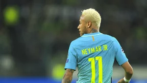 Barcelone : Ronaldinho totalement fan de Neymar !