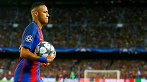 Mercato - PSG : Réunion au sommet entre le père de Neymar et le Barça ?