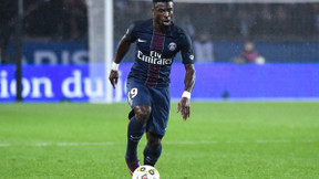 Mercato - PSG : Un signal fort d’Al-Khelaïfi pour l’avenir de Serge Aurier ?