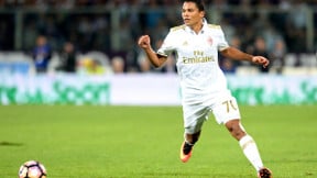 Mercato - PSG : Jorge Sampaoli se prononce sur l'avenir de Carlos Bacca !