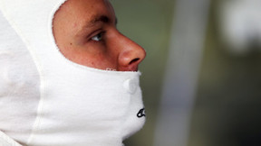 Formule 1 : Valtteri Bottas répond à la pression du père de Lewis Hamilton…