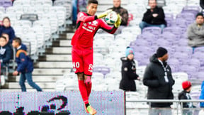 Mercato - OM : Un nouveau concurrent étranger pour Alban Lafont ?