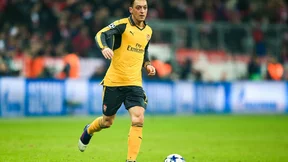Mercato - Arsenal : Ça se préciserait pour le départ de Mesut Özil...