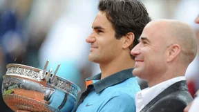 Tennis : Le bel hommage de Federer à André Agassi !
