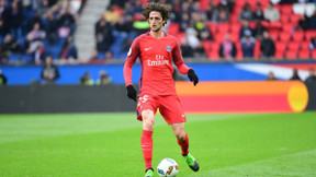 PSG : Sentinelle, succession… Thiago Motta monte au créneau pour Adrien Rabiot