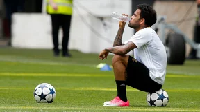 Mercato - PSG : Des offres en Angleterre pour Dani Alves ?