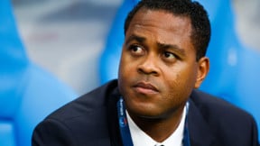 Mercato - PSG : Quand Patrick Kluivert conseille Neymar pour son avenir !